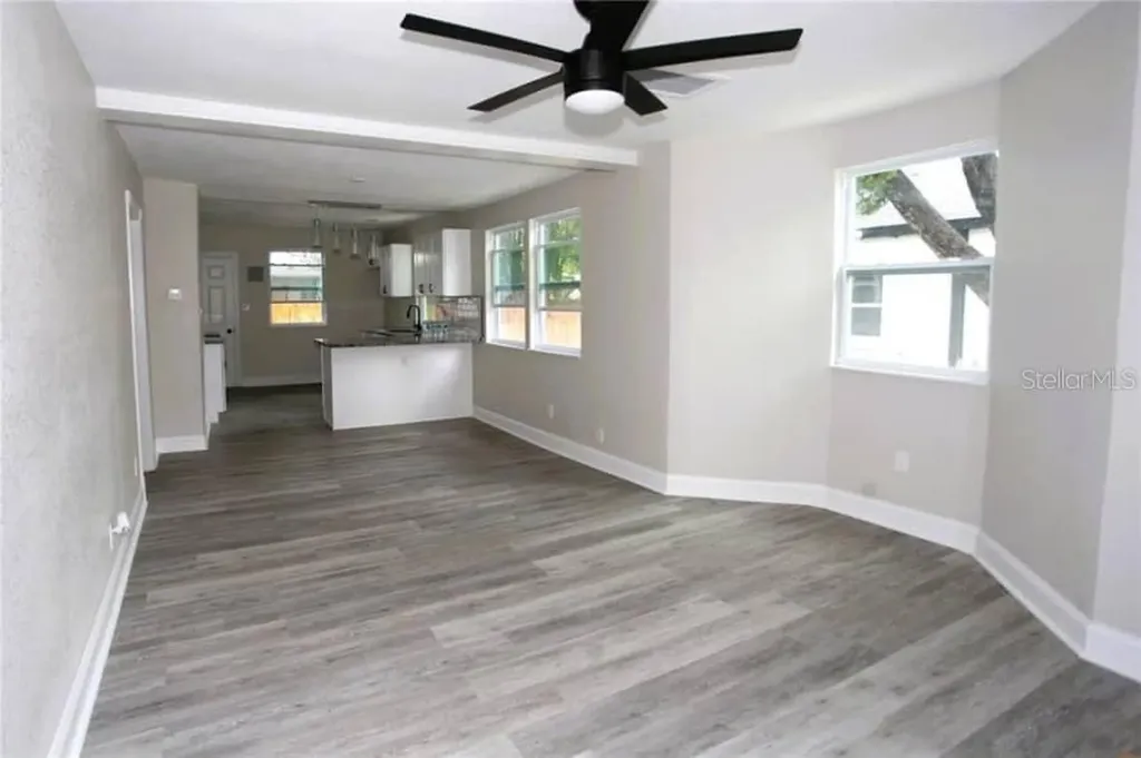 5117 16th Avenue Gulfport FL 33707
