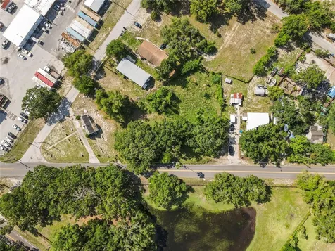 4617 E Lake Avenue Tampa FL 33610