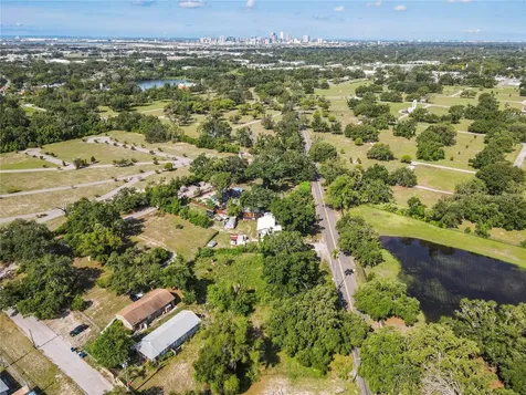 4617 E Lake Avenue Tampa FL 33610