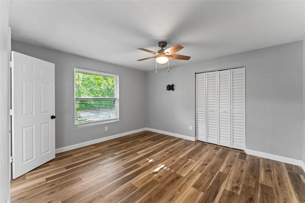 1127 Wyatt Street N Clearwater FL 33756