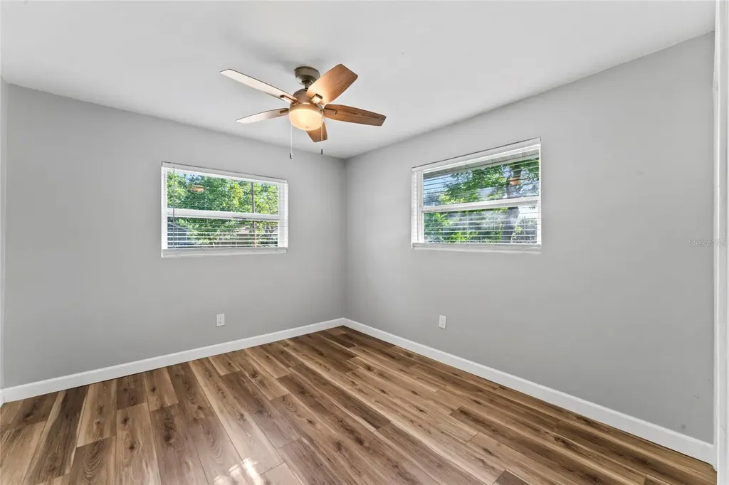 1127 Wyatt Street N Clearwater FL 33756