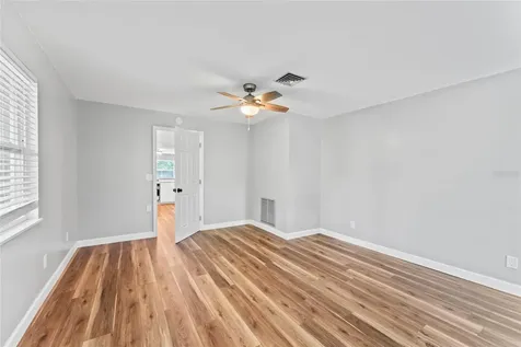 1127 Wyatt Street N Clearwater FL 33756