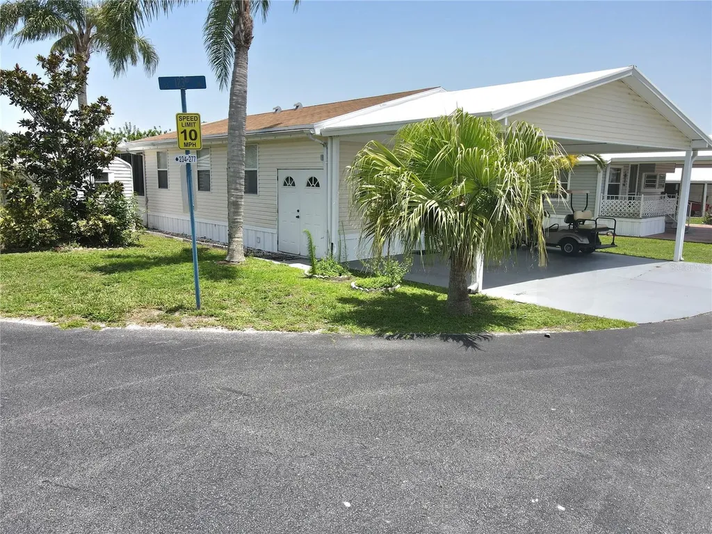 12310 SE 143rd Avenue Okeechobee FL 34974
