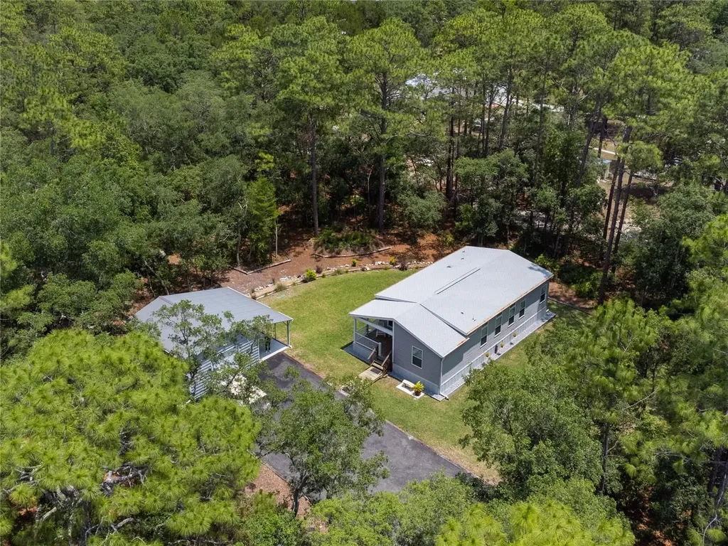 7039 S Straight Avenue Homosassa FL 34446