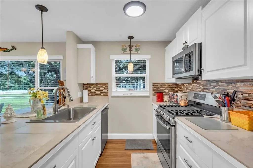 5725 80th Street N St Petersburg FL 33709