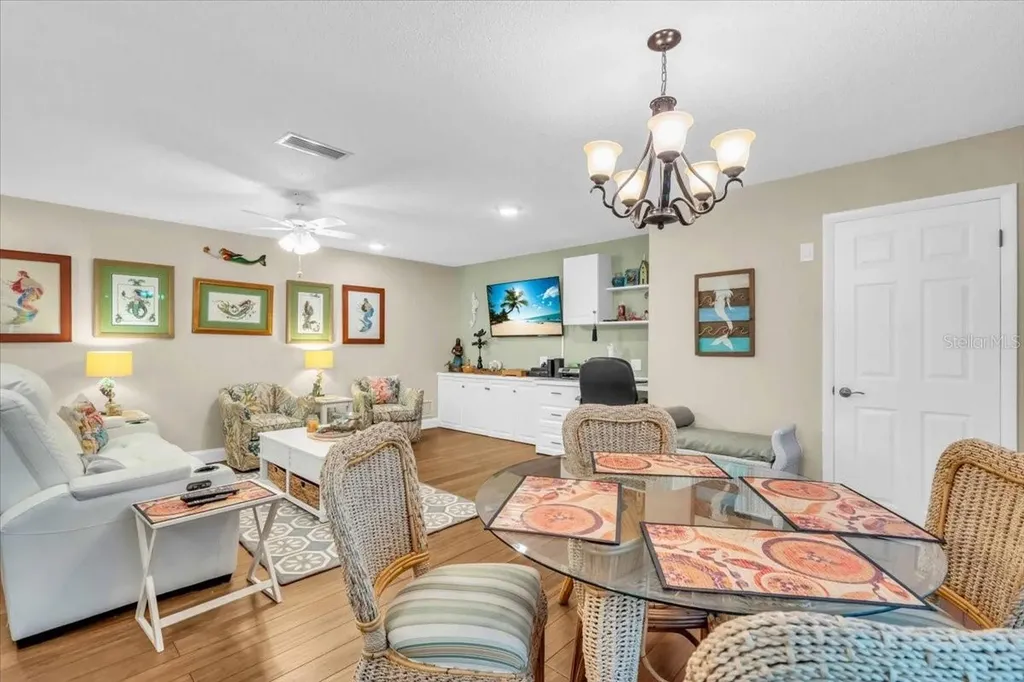 5725 80th Street N St Petersburg FL 33709