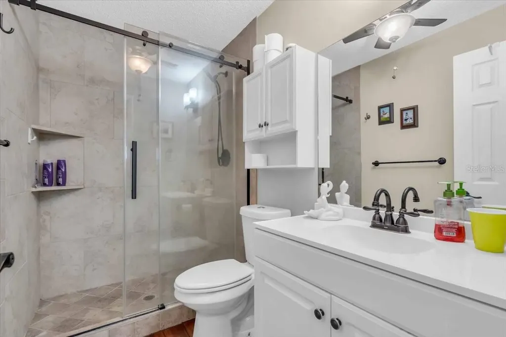 5725 80th Street N St Petersburg FL 33709