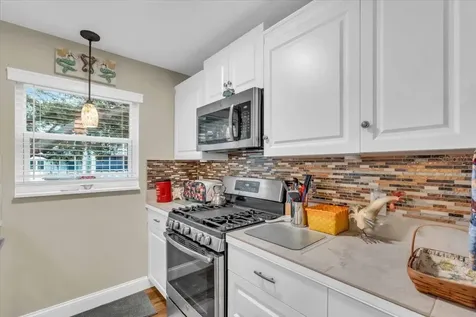 5725 80th Street N St Petersburg FL 33709