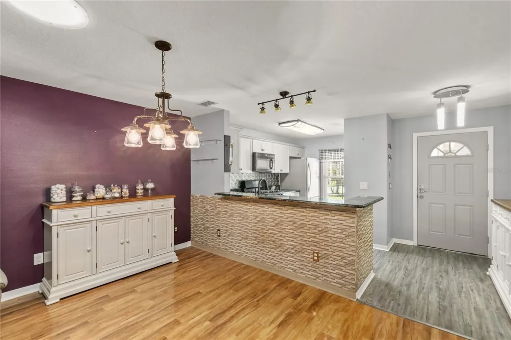 26917 White Plains Way Leesburg FL 34748