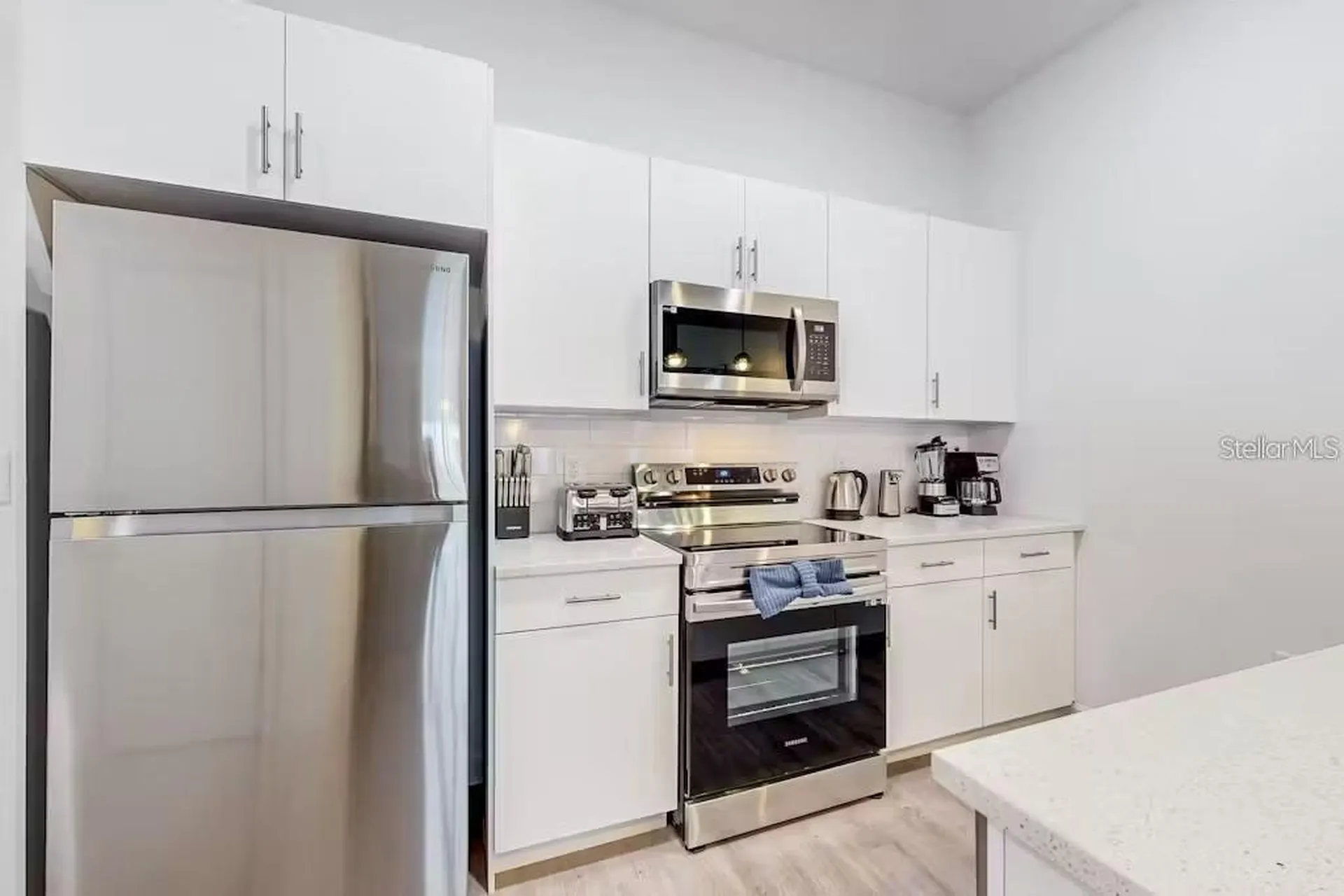 609 Trikomo Drive Davenport FL 33896