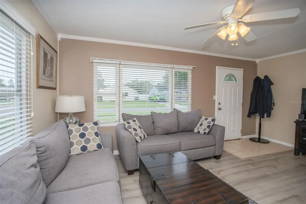 1001 57th Avenue N St Petersburg FL 33703