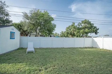 1001 57th Avenue N St Petersburg FL 33703
