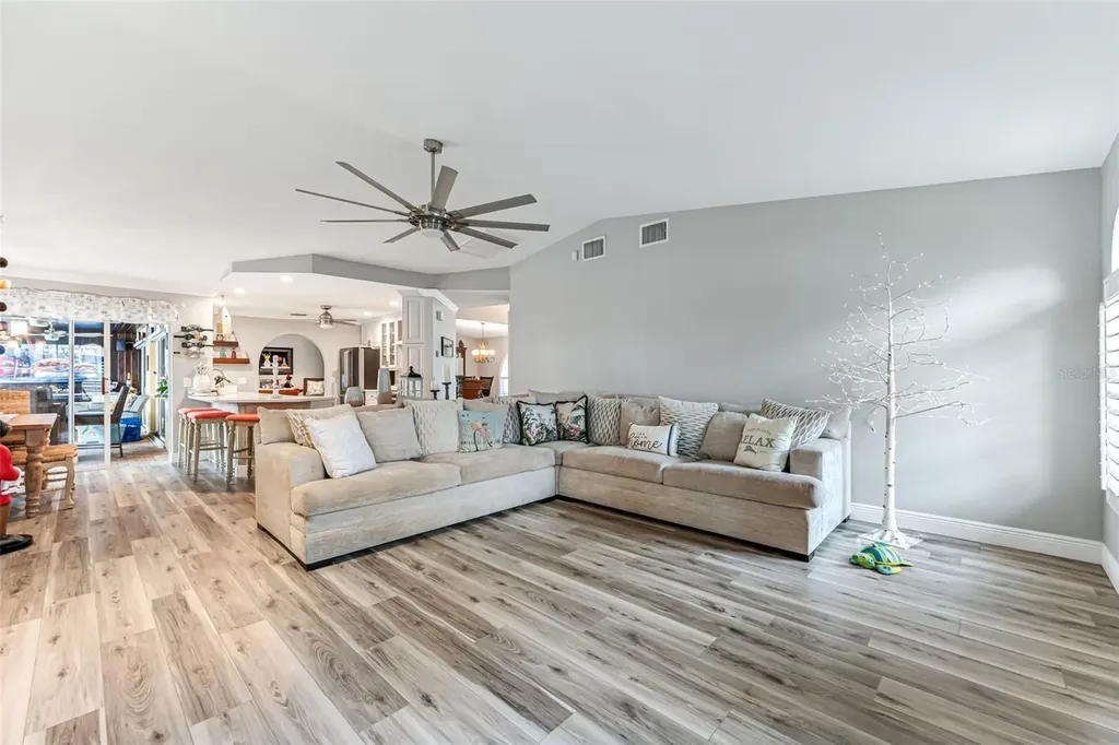 2812 SW 29th Avenue Cape Coral FL 33914