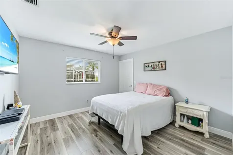 2812 SW 29th Avenue Cape Coral FL 33914
