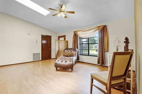 281 NE Greenbrier Avenue Port St Lucie FL 34983