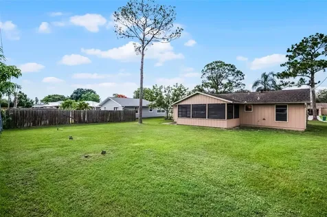 281 NE Greenbrier Avenue Port St Lucie FL 34983