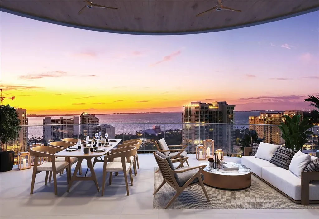 290 Cocoanut Avenue Sarasota FL 34236