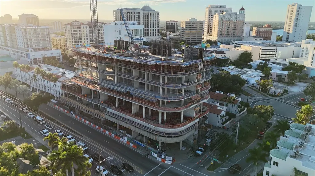 290 Cocoanut Avenue Sarasota FL 34236