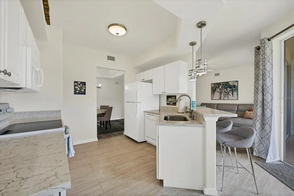 4487 Cinnamon Drive Sarasota FL 34238