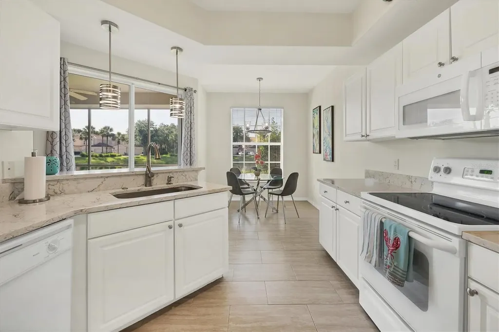 4487 Cinnamon Drive Sarasota FL 34238