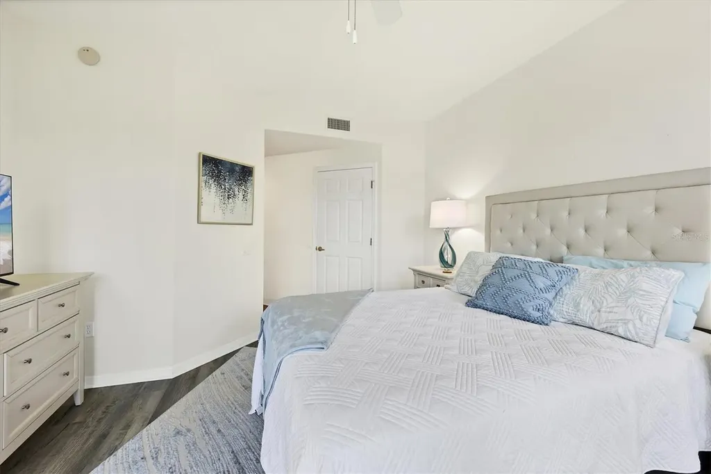 4487 Cinnamon Drive Sarasota FL 34238