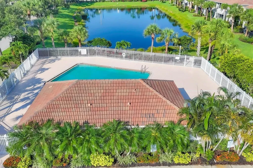 4487 Cinnamon Drive Sarasota FL 34238