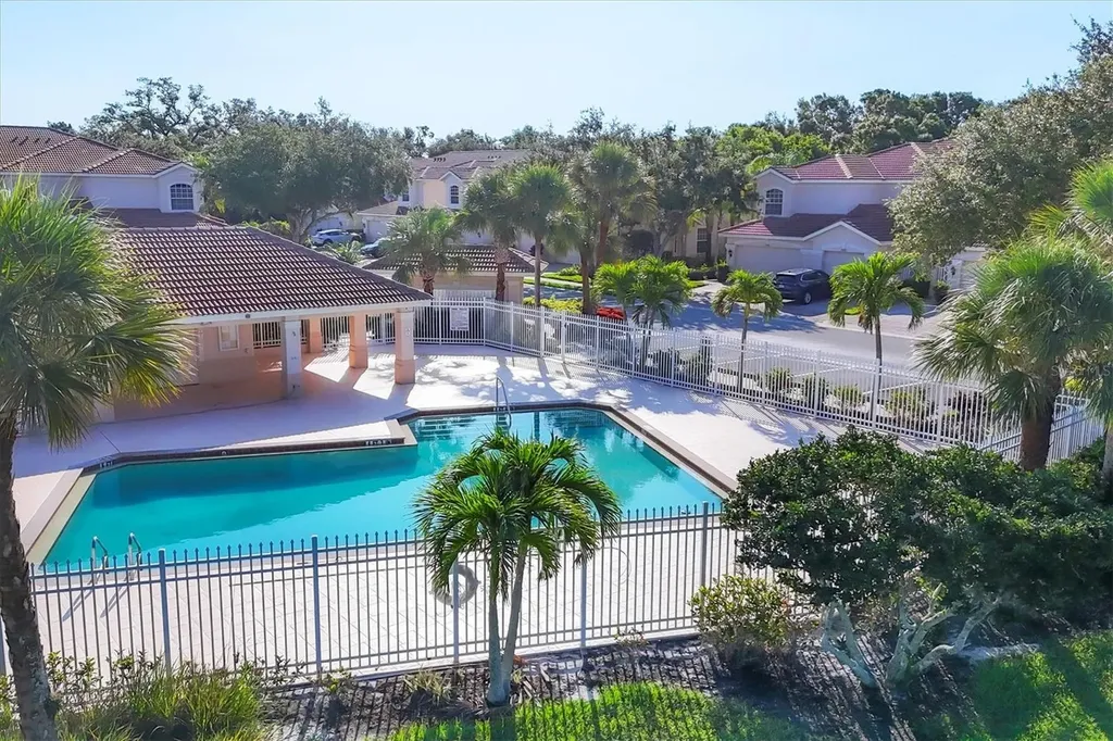 4487 Cinnamon Drive Sarasota FL 34238