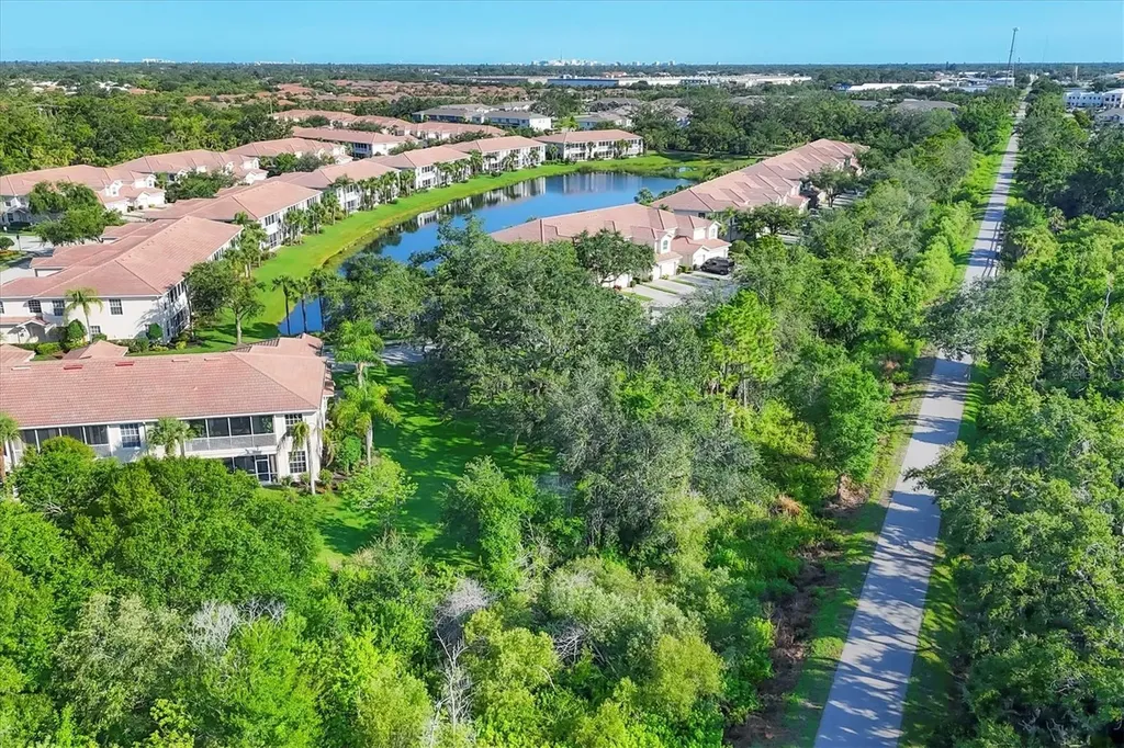 4487 Cinnamon Drive Sarasota FL 34238