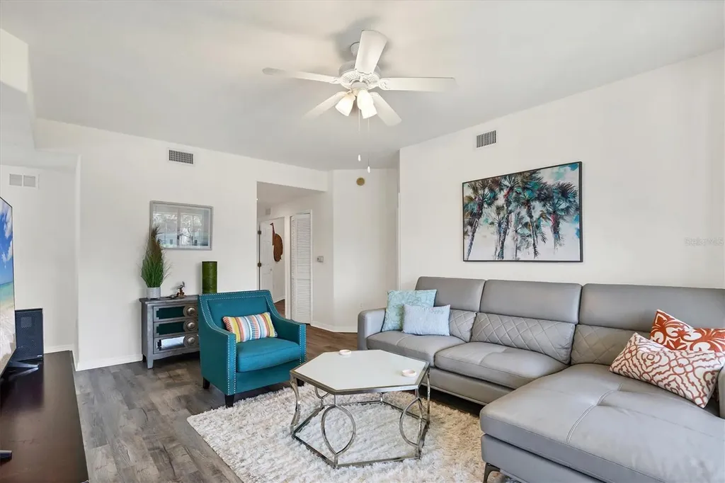 4487 Cinnamon Drive Sarasota FL 34238