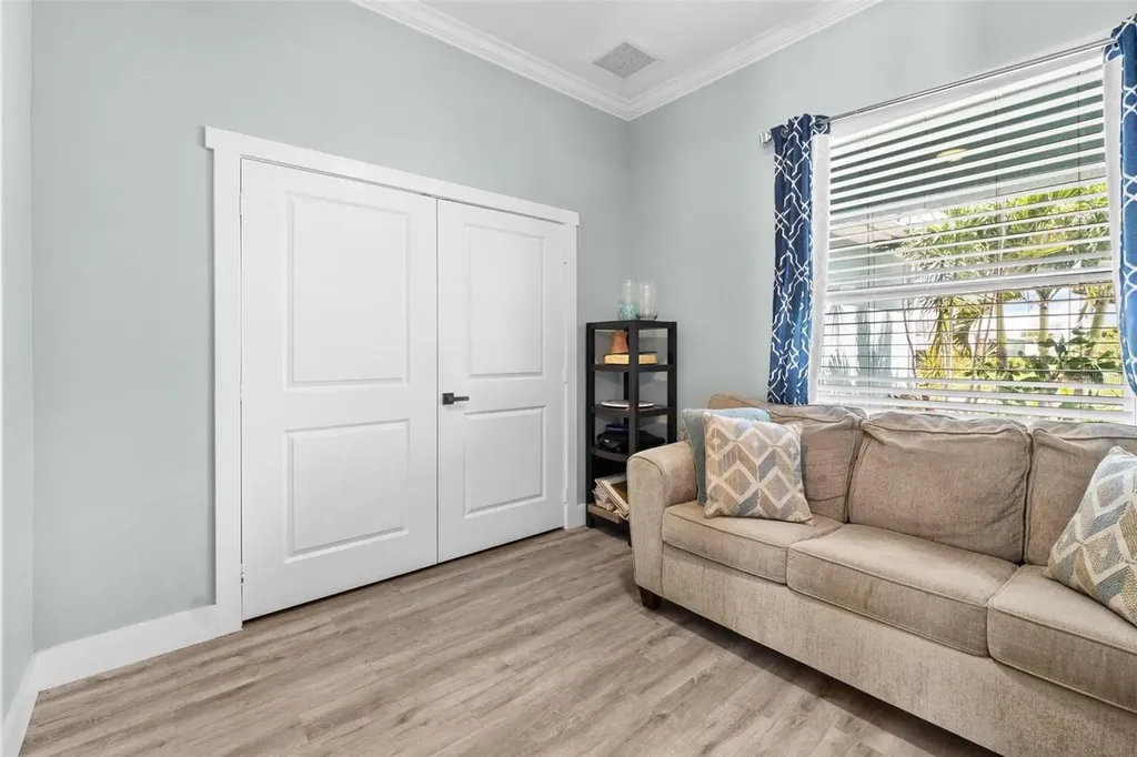 716 Laurel Avenue Venice FL 34285