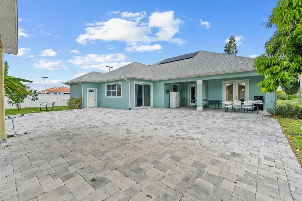 716 Laurel Avenue Venice FL 34285