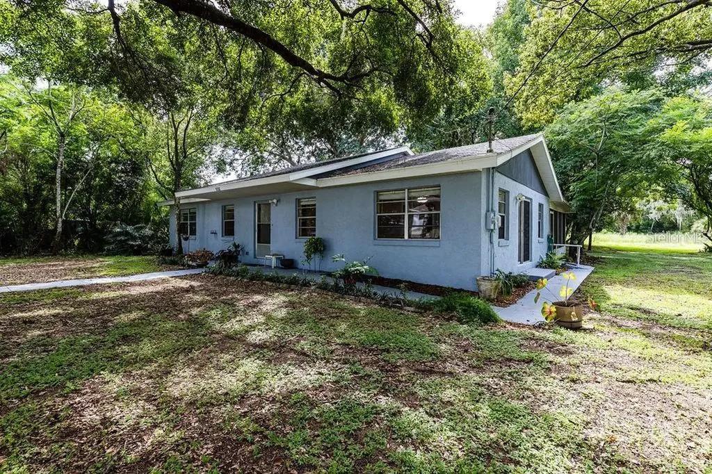 104 Fruitwood Avenue Eustis FL 32726