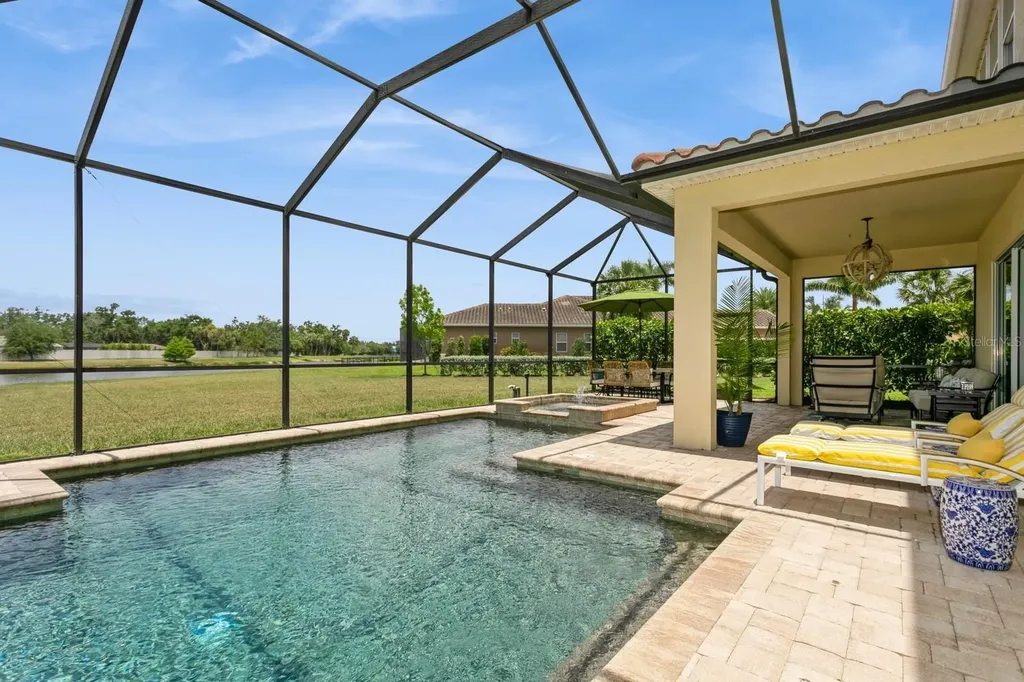 4973 Antiquity Way Sarasota FL 34240