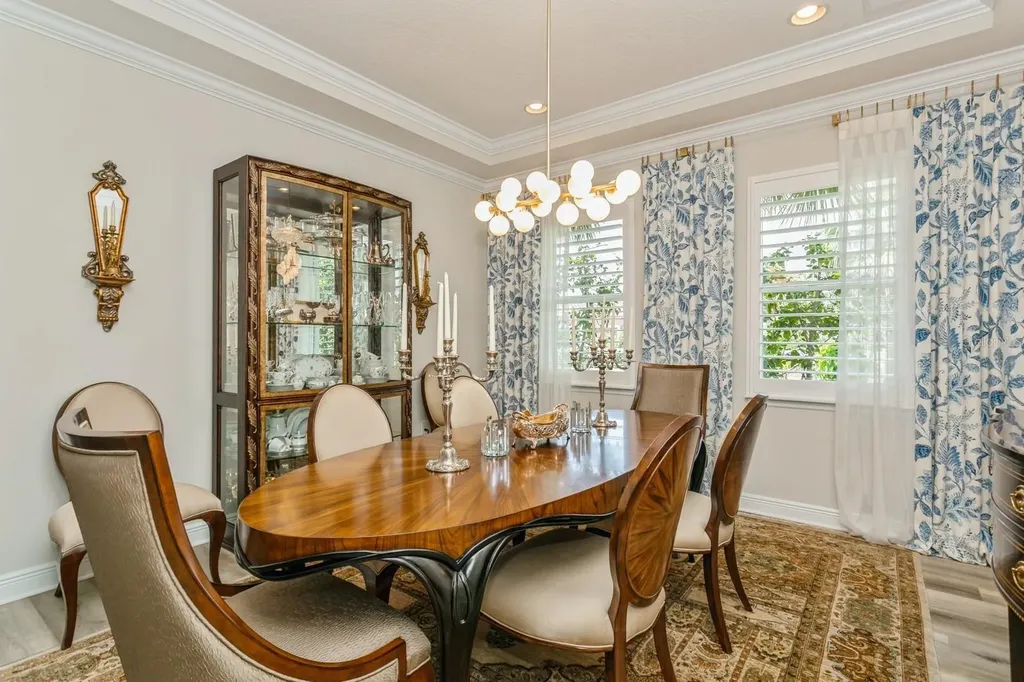 4973 Antiquity Way Sarasota FL 34240