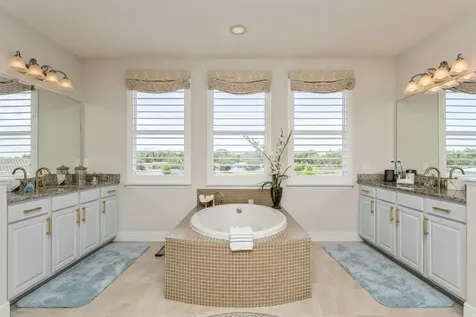 4973 Antiquity Way Sarasota FL 34240
