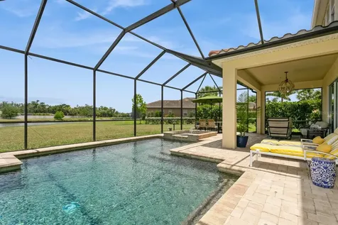 4973 Antiquity Way Sarasota FL 34240