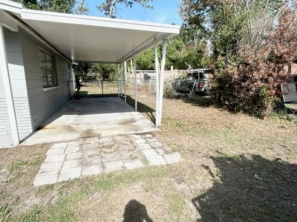 300 Midwood Drive Plant City FL 33566