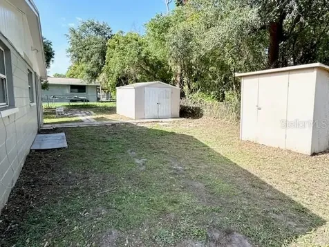300 Midwood Drive Plant City FL 33566