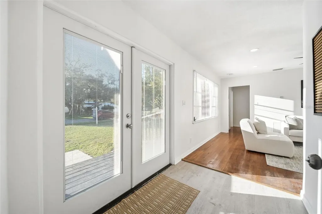 3007 Knollwood Circle Orlando FL 32804