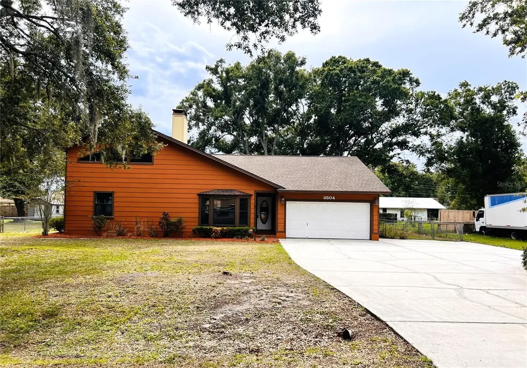 8504 N Campbell Road Lakeland FL 33810