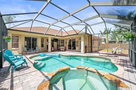 743 Stonecrest Drive Sarasota FL 34232