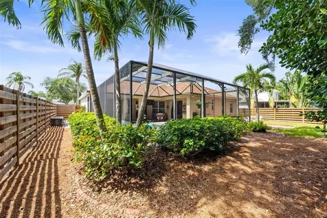 743 Stonecrest Drive Sarasota FL 34232