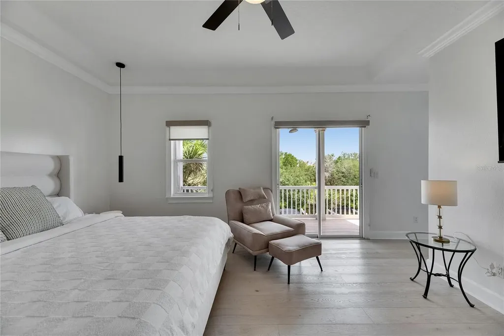 6512 Simone Shores Circle Apollo Beach FL 33572