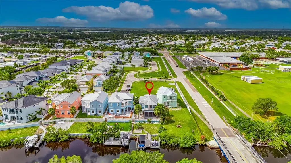 6512 Simone Shores Circle Apollo Beach FL 33572