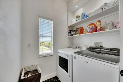 6512 Simone Shores Circle Apollo Beach FL 33572