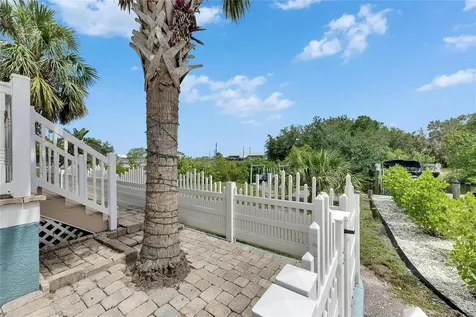 6512 Simone Shores Circle Apollo Beach FL 33572