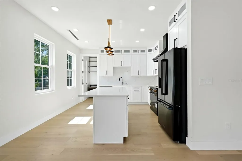 2501 Quincy Street S St Petersburg FL 33711