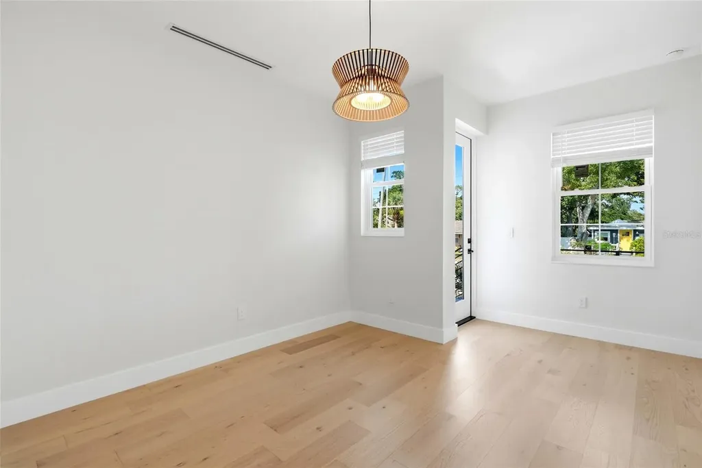 2501 Quincy Street S St Petersburg FL 33711