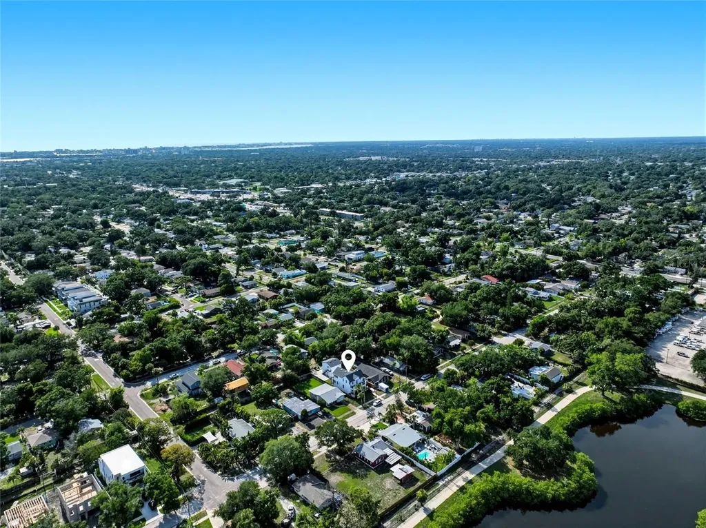 2501 Quincy Street S St Petersburg FL 33711