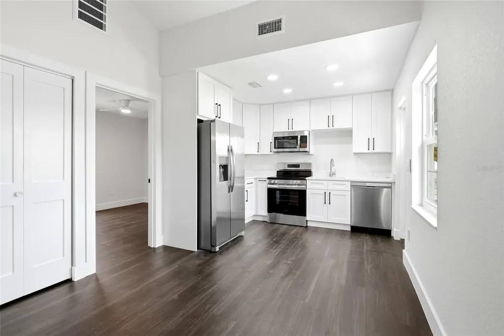 2501 Quincy Street S St Petersburg FL 33711